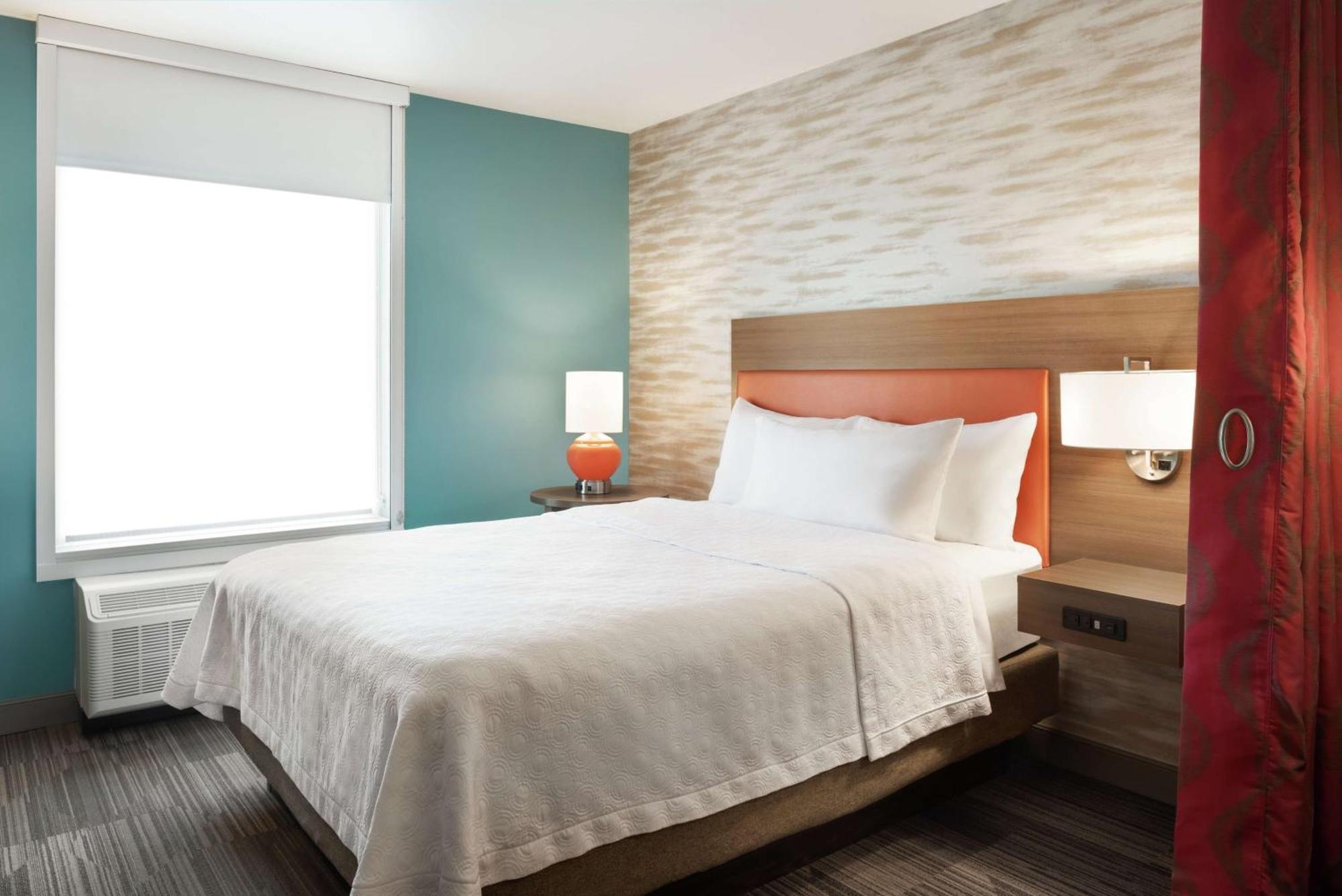 Home2 Suites By Hilton Bismarck Exterior photo